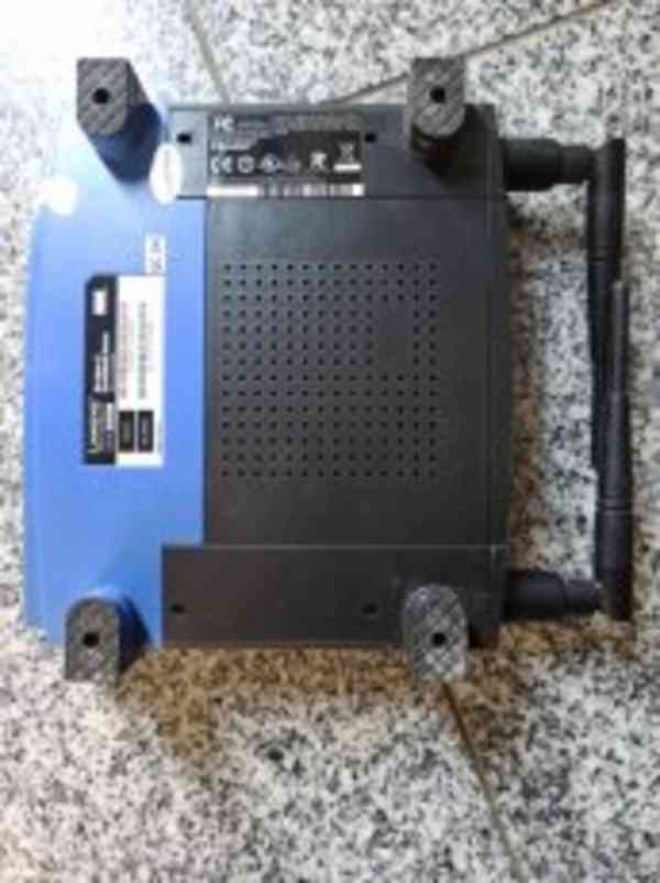 Router Wifi Linksys Wrt 54 G 2.4 Ghz 54 Mbps Wireless - foto 3