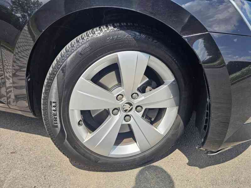 Škoda Superb 2,0   TDI, 110kw - foto 11