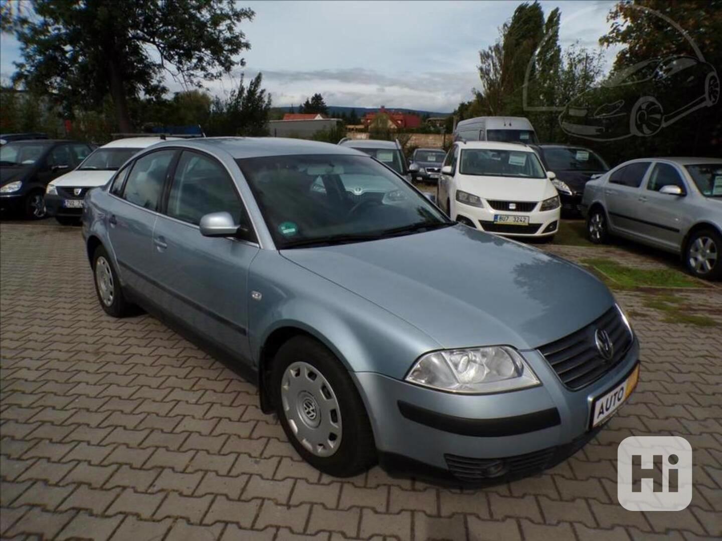 Volkswagen Passat 2,0 i TAŽNÉ ZAŘÍZENÍ - foto 1