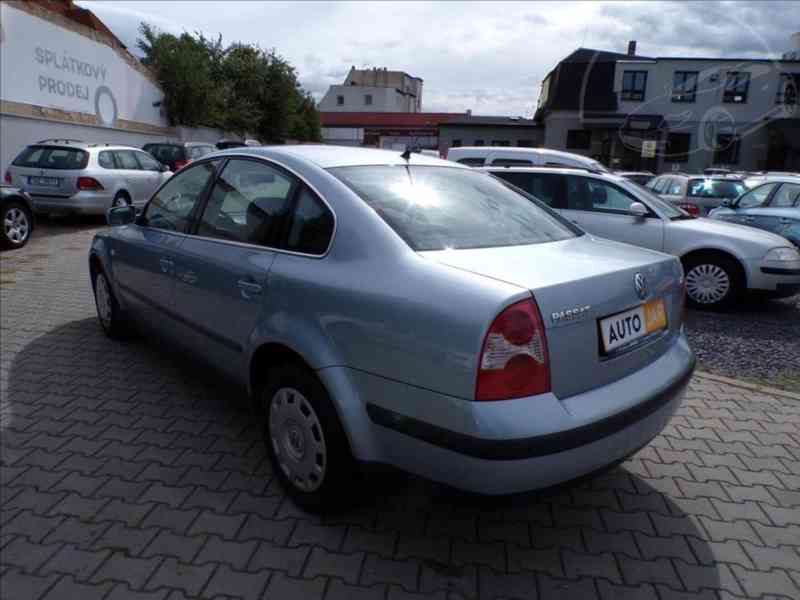 Volkswagen Passat 2,0 i TAŽNÉ ZAŘÍZENÍ - foto 3