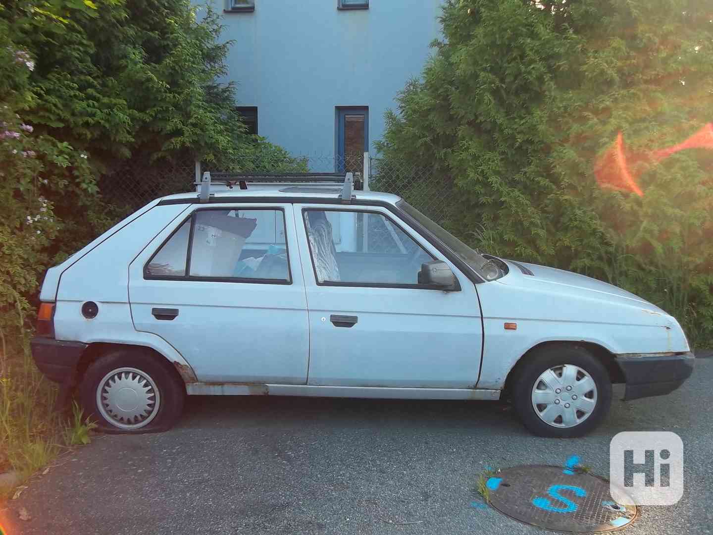 ŠKODA FAVORIT - foto 1