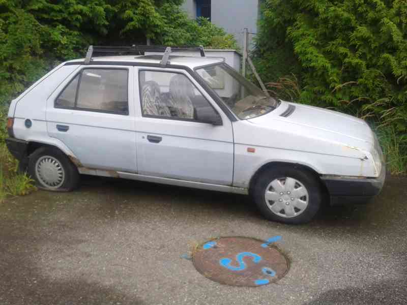 ŠKODA FAVORIT - foto 3