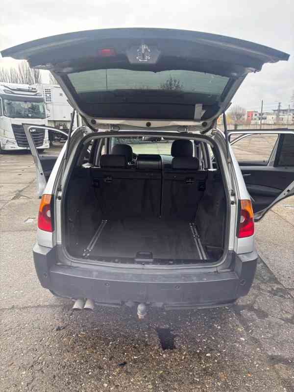 BMW X3 3,0   V6 D - foto 6