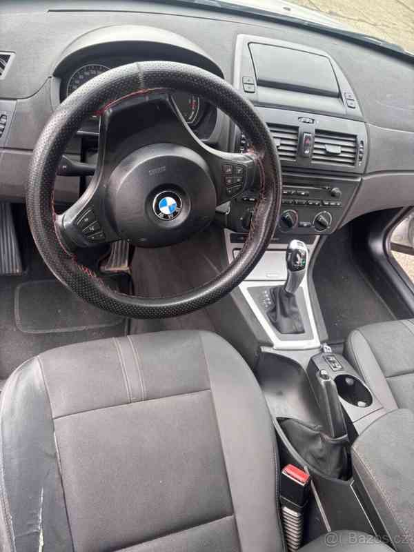 BMW X3 3,0   V6 D - foto 10