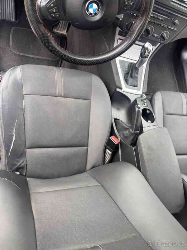 BMW X3 3,0   V6 D - foto 7