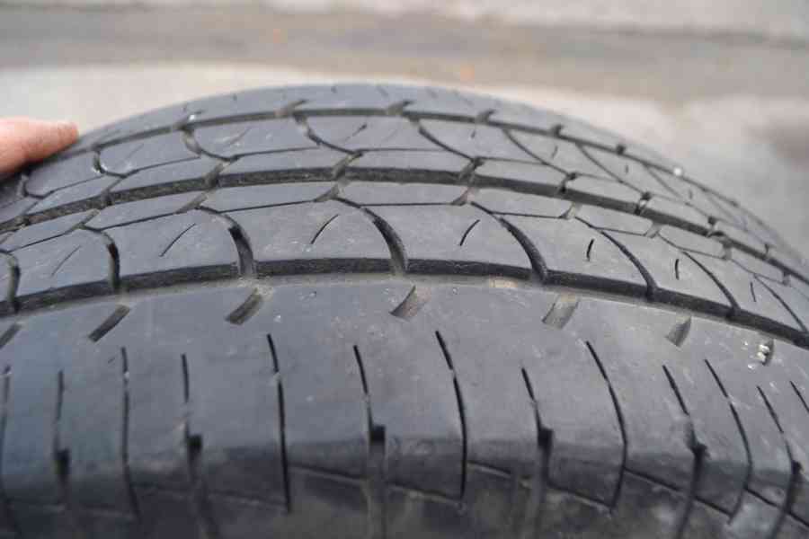 VW T5,T6 (6.1) - Sada pěkných letních kol 205/65R16C zánovní - foto 10
