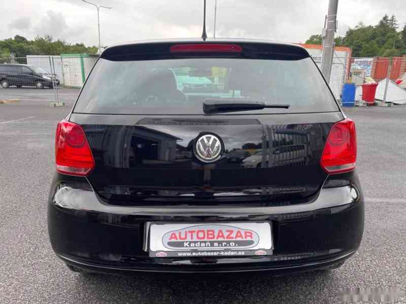 Volkswagen Polo, 1,2 51kW, SERVISKA - foto 4