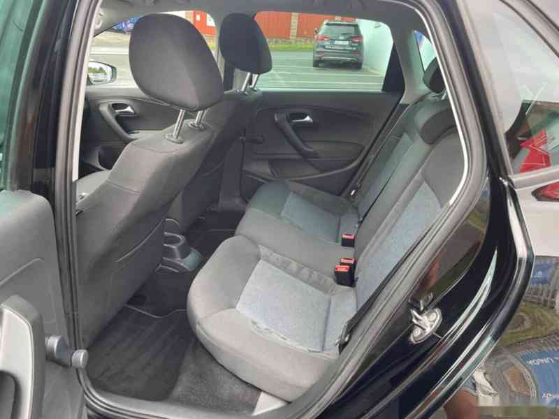 Volkswagen Polo, 1,2 51kW, SERVISKA - foto 18