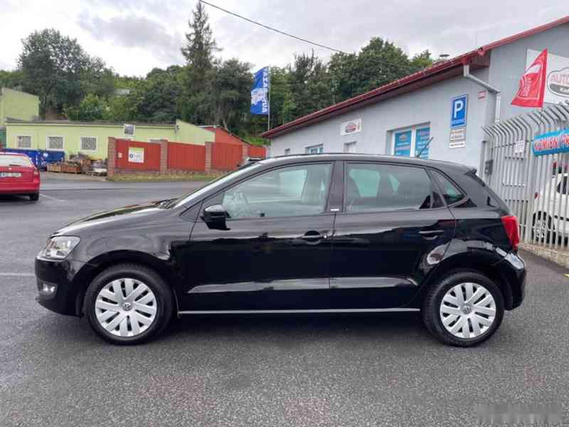 Volkswagen Polo, 1,2 51kW, SERVISKA - foto 2