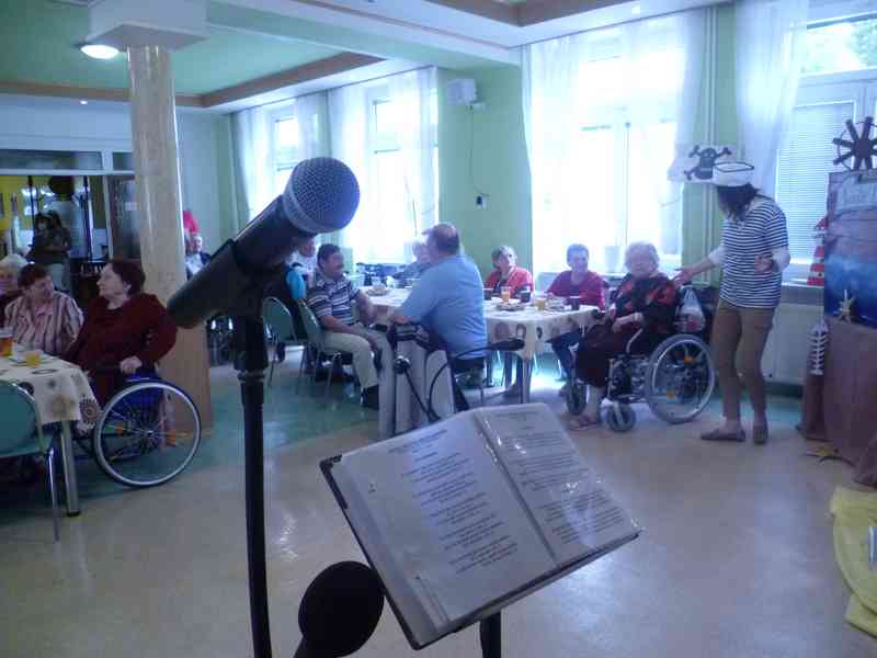 ŽIVÁ HUDBA NA OSLAVY, SVATBY, PLESY + DJ - ZLÍNSKÝ KRAJ - foto 20