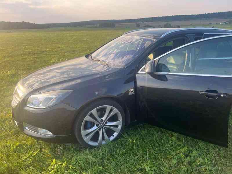 Opel Insignia 2,0   OPC 118kW Sports Tourer - foto 6