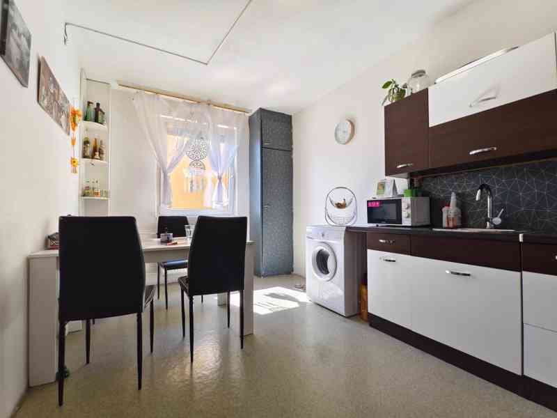 Pronájem 3+1, 75m2+balk. (LBC - Rochlice, ul. Pazderkova) - foto 2