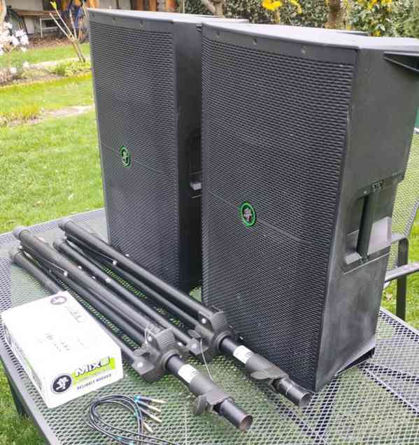 Mackie Thump 215 Aktivní reproboxy, mixážní pult, stojany - foto 5