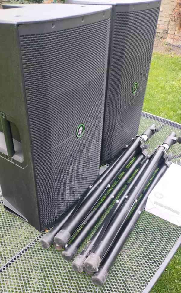 Mackie Thump 215 Aktivní reproboxy, mixážní pult, stojany - foto 4