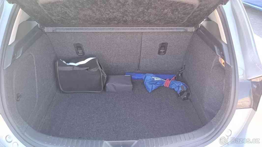Mazda 3 2,0 MZR-DISI 111kW - foto 8