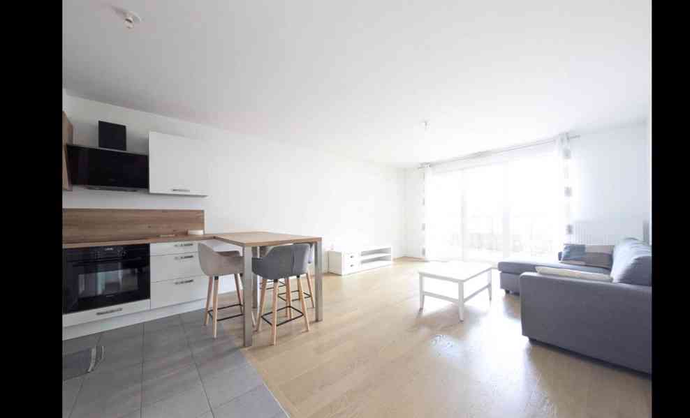 Vynikající 2pokojový byt o rozloze 67 m² ve ​​3 - foto 2