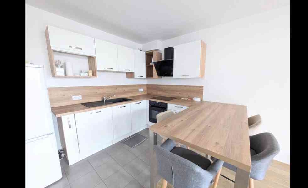 Vynikající 2pokojový byt o rozloze 67 m² ve ​​3 - foto 6