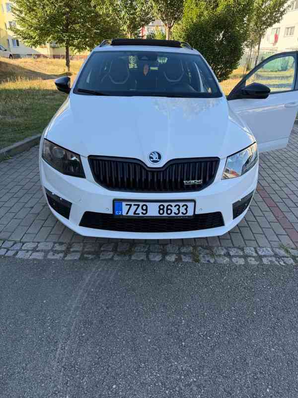Prodám Vyměnim Škoda Octavia3 RS 2.0TDI 135KW DSG 6Q - foto 4