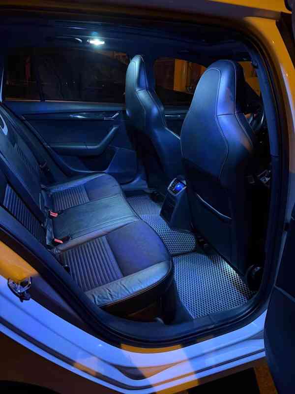 Prodám Vyměnim Škoda Octavia3 RS 2.0TDI 135KW DSG 6Q - foto 10