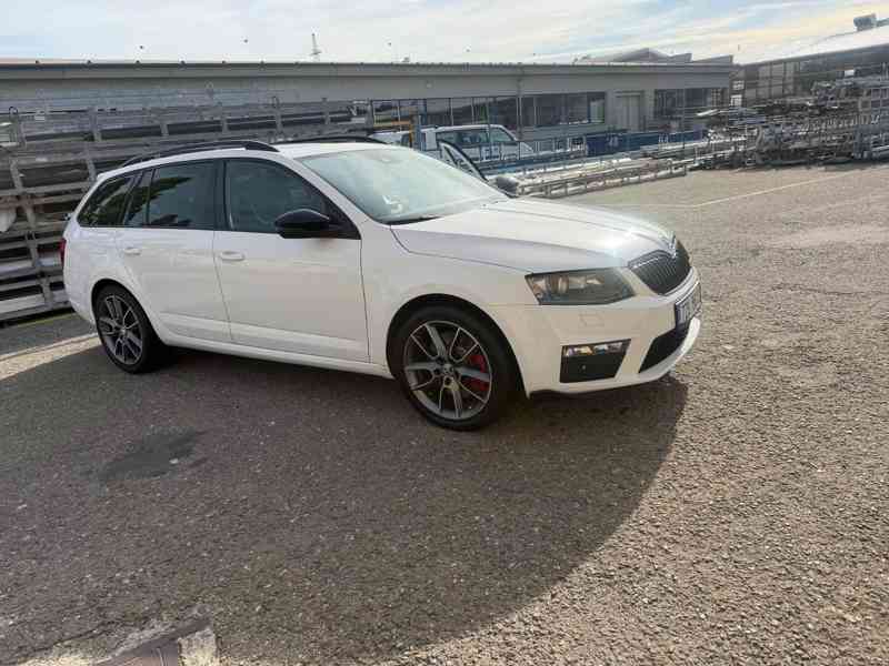 Prodám Vyměnim Škoda Octavia3 RS 2.0TDI 135KW DSG 6Q - foto 3
