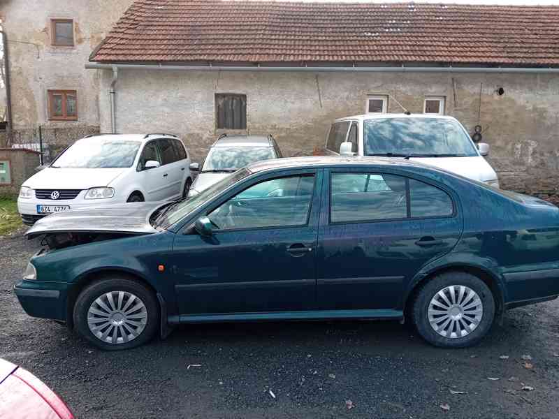 Prodám díly z Škoda Octavia 1,6 74kW,2000  - foto 3