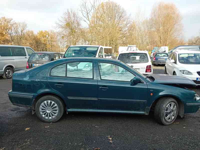 Prodám díly z Škoda Octavia 1,6 74kW,2000  - foto 4