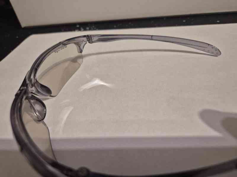 Dětské sportovní brýle - foto 6