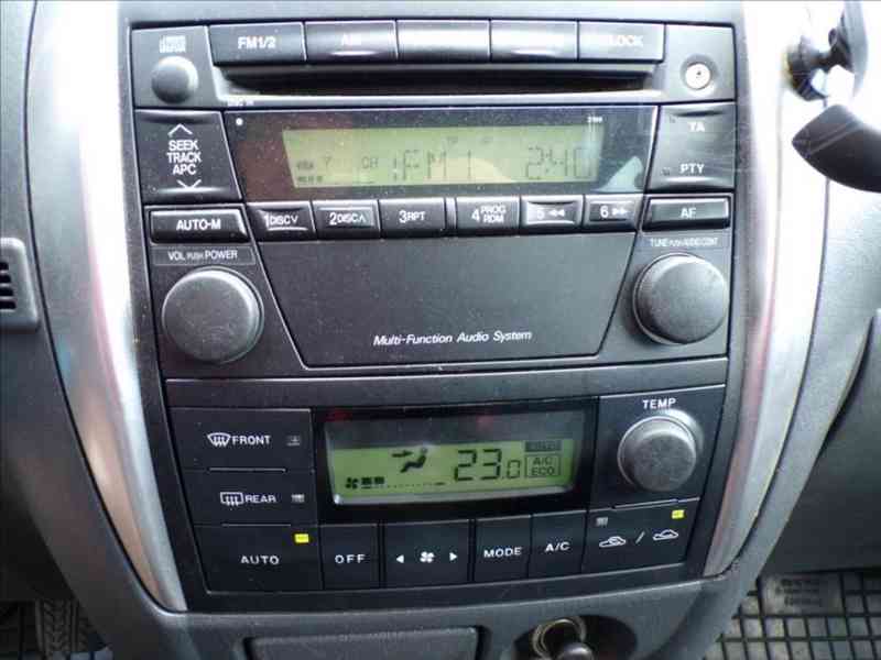 Mazda Premacy 1,8i ACTIVE, KLIMA,TAŽ.ZAŘ. - foto 7