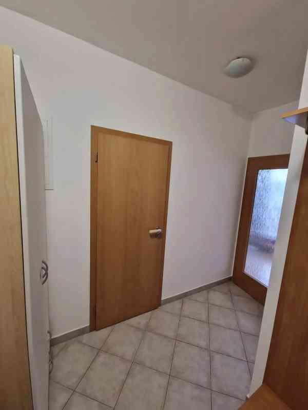 Pronájem bytu 1+kk 40 m² - foto 8