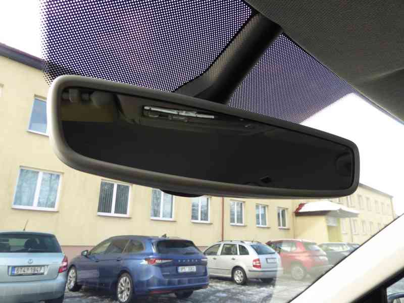 ŠKODA Fabia Combi Style 1,0 TSI 81 kW - foto 26