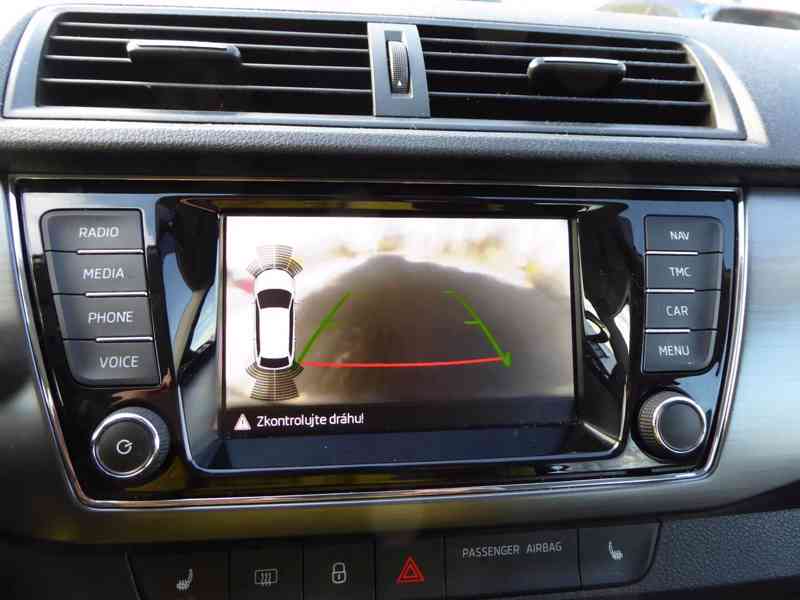 ŠKODA Fabia Combi Style 1,0 TSI 81 kW - foto 21