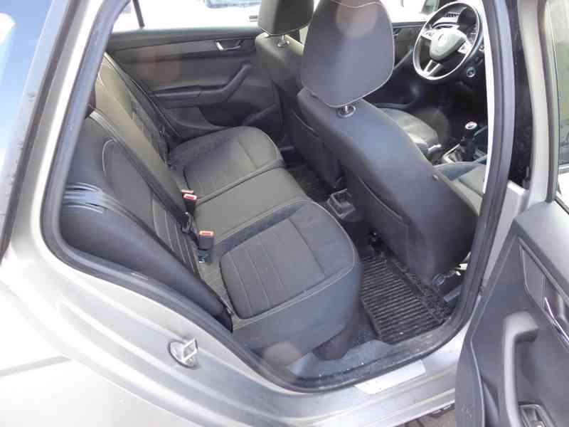 ŠKODA Fabia Combi Style 1,0 TSI 81 kW - foto 13
