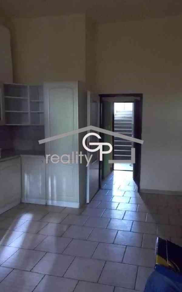 Pronájem 2+1, ul. Nová, České Budějovice - foto 2