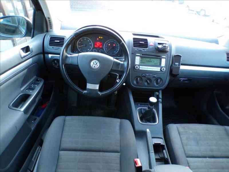 VW Golf 1,6 MPI KLIMATIZACE - foto 5