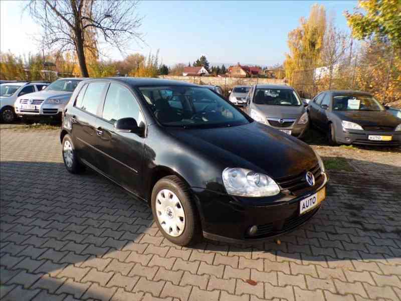 VW Golf 1,6 MPI KLIMATIZACE - foto 1