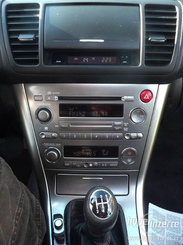 Subar Outback 2,5i - foto 7