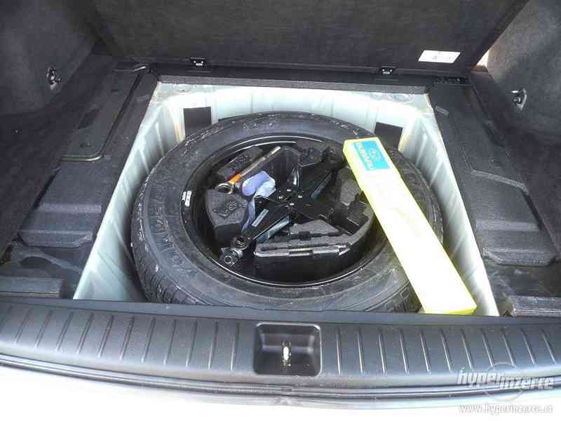 Subar Outback 2,5i - foto 10