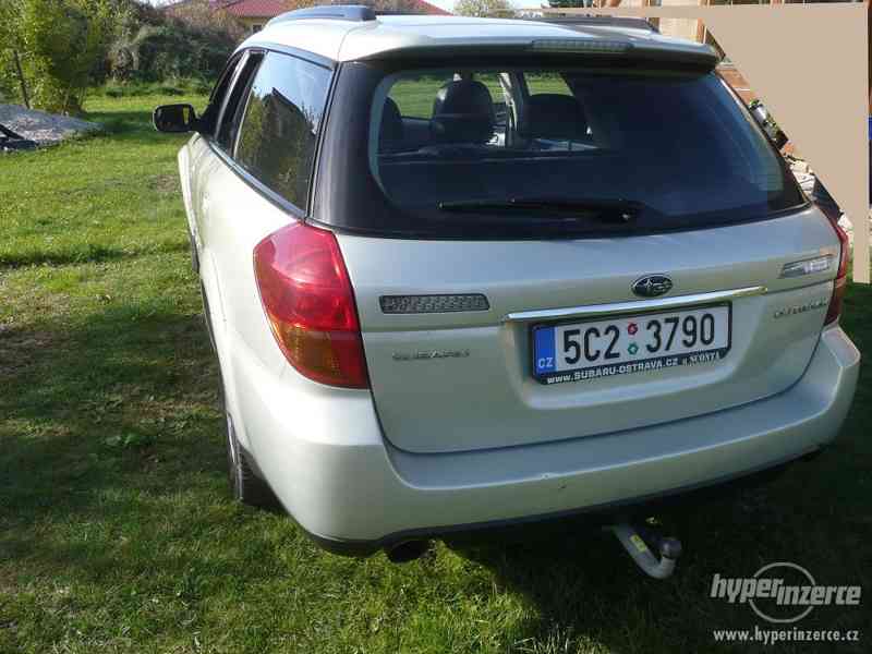 Subar Outback 2,5i - foto 14