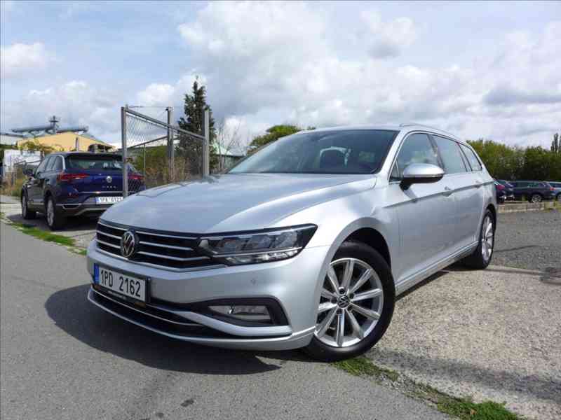Volkswagen Passat 2,0 TDI FULL LED NAVI APP DPH - foto 1