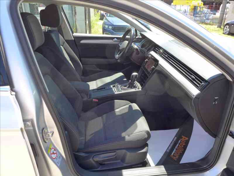 Volkswagen Passat 2,0 TDI FULL LED NAVI APP DPH - foto 10