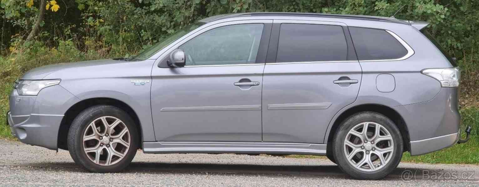Mitsubishi Outlander 2,0   PHEV L "EL" - foto 2