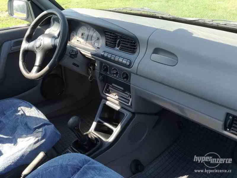 Felicia 1.3 MPI 50Kw - foto 6
