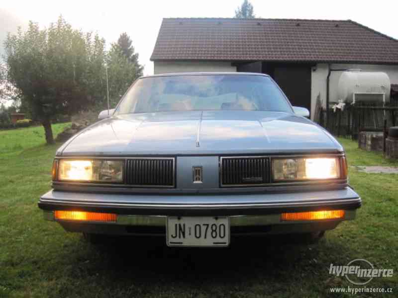 Oldsmobile Delta 88 - foto 5