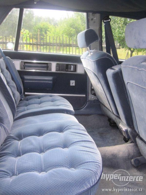 Oldsmobile Delta 88 - foto 8