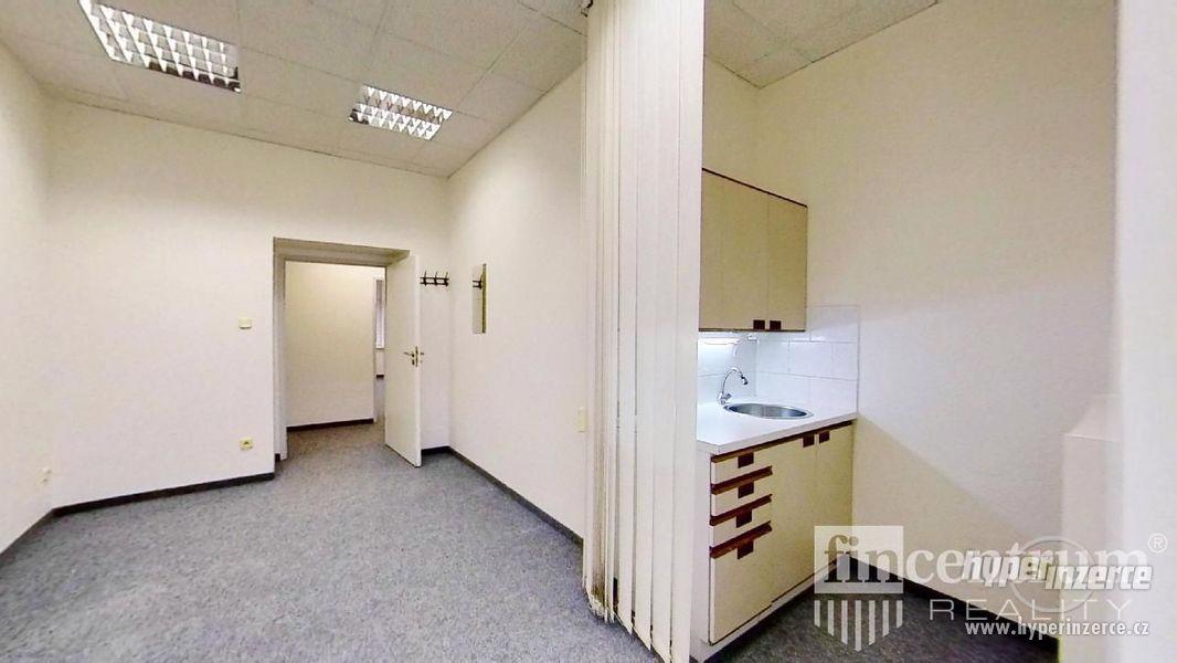 Pronájem kanceláře 77 m2 Marie Cibulkové, Praha Nusle - foto 15