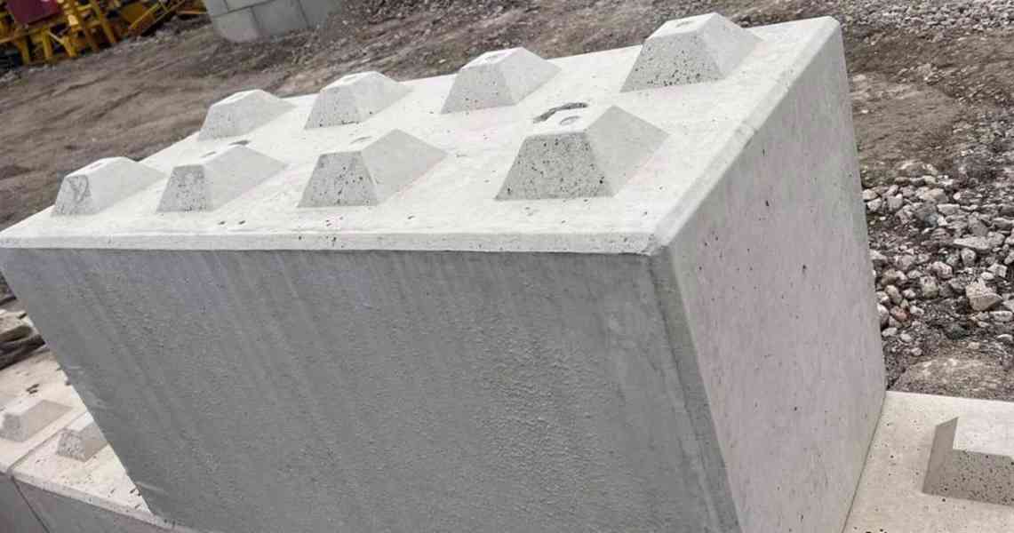 Betonové kostky bloky lego tvárnice Betonbloky Opěrný blok 