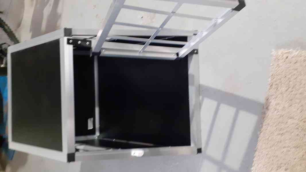 Přepravní box pro psa vel. M - foto 2