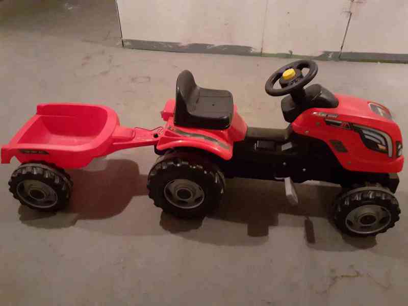 Slapaci traktor - foto 2