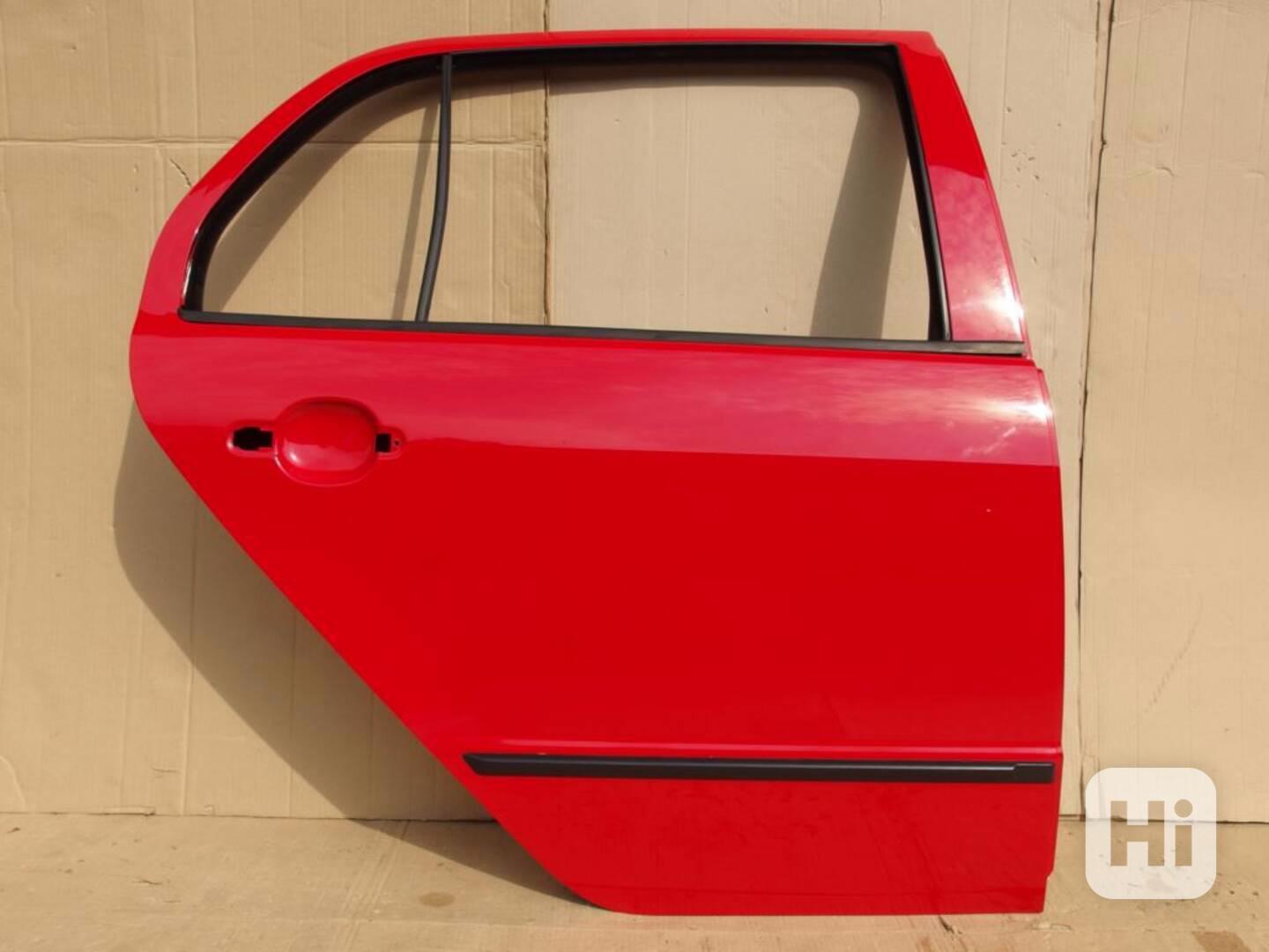 Pravé zadní dveře Škoda Fabia I hatchback - foto 1