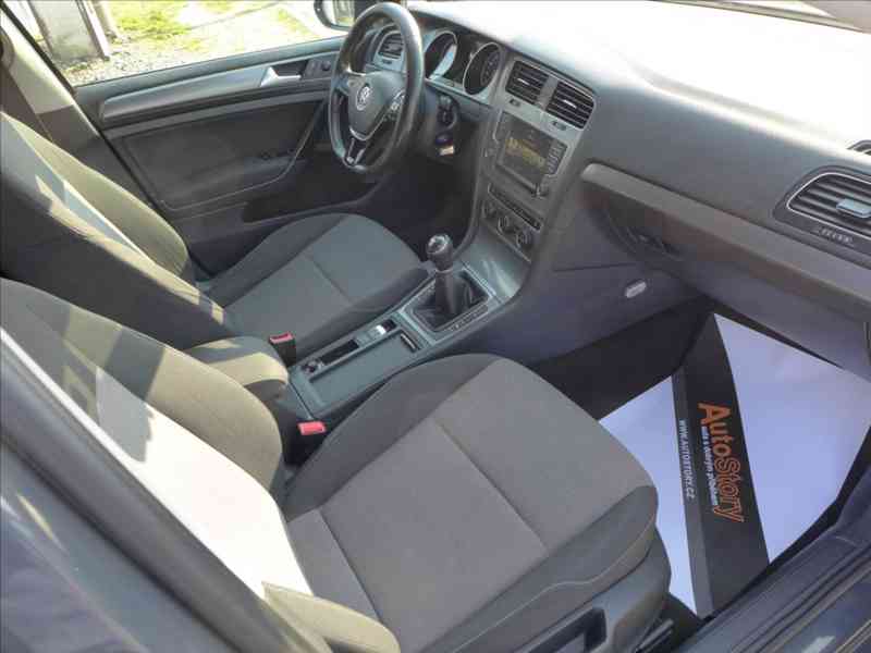 Volkswagen Golf 1,2 TSI HIGHLINE, 1.MAJITEL - foto 10
